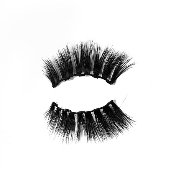 Magnetic Eyelashes 😍 - Picture 3 of 4